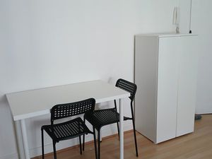 Location beau studio 24m2 nantes centre 540 euros
