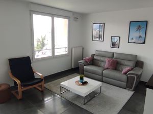 T4 lumineux de 85 m² en étage élevé  secteur Romagny