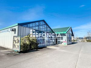 Local commercial 1 000 m²