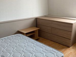 Logement meublé rue piétonne