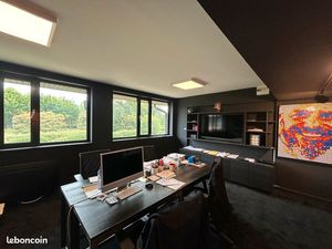 Bureaux 63 m²