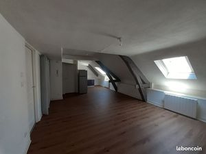 APPARTEMENT 2 PIECES AU 3ème ET DERNIER ETAGE