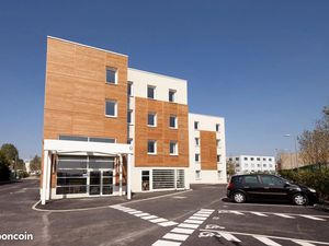 Studio 1 pièce 29 m²