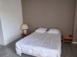 T2 centre Annemasse avec Parking