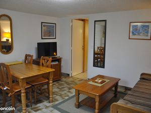 APPARTEMENT T2 MEUBLE de 38 m2 en RdC quartier de la Briantais à St MALO