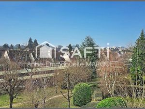 Immeuble 65 m² ORLEANS