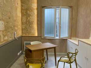 Location d’un bureau meublé dans un cabinet de santé