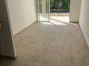 F2 neuf dans jolie résidence