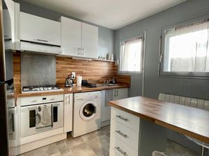 Studio étudiant – Rue derrière le Lycée Bertholet (3min à pied)