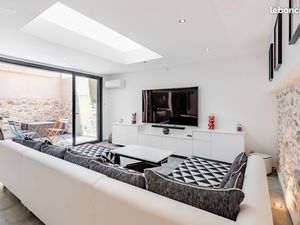 Loft d’exception  Toulon haute ville  proche place de la liberté