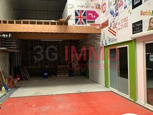Local industriel 270 m²