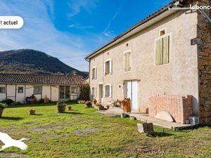 Ferme 8 pièces 234 m²