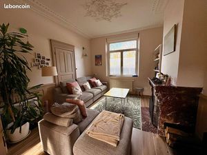 Maison 10 pièces 230 m²