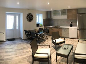 Maison centre ville avec cour privative