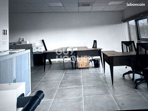 Bureaux 76 m² GUENANGE