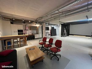 Immeuble 2 pièces 146 m²