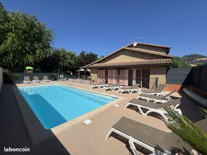 Camping 12600 m² Millau