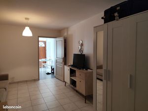 Studio T1 à Orsay - Le Guichet