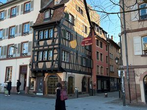 Appartement triplex à vendre face au palais des rohan