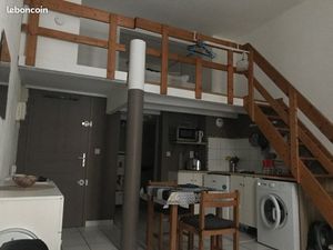 Location grand studio mezzanine