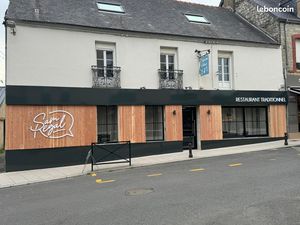 Local commercial – 130 m² + garage + cave