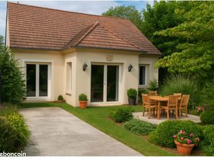 MAISON BRUNOY 6 pièces Plain pied ; 109 m2+ 70 m2  8 mn gare RER et 20 mn PARIS