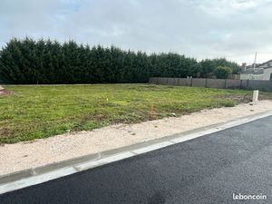 3 terrains à bâtir constructibles