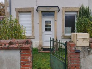 Maison individuelle avec grand jardin
