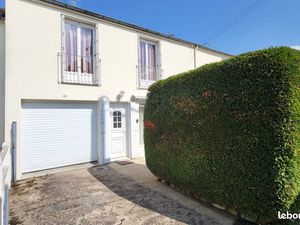 A vendre maison 5 pièces - 95m² à CHATILLON COLIGNY (45230) Terrain 202 m² Bon état