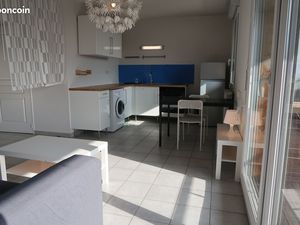 T2 récent  résidence standing  immense balcon  belle vue dégagée montagnes  possibilité ga