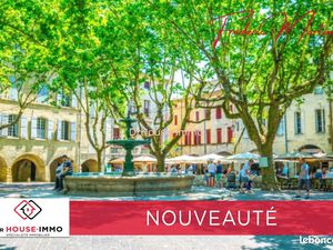 Murs commerciaux 35 m² uzes