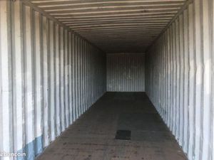 Garage/box 30 m² Les Rosiers Sur Loire