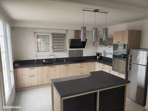 Maison meublée 5 chambres 2 salles de bains proche gare