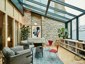 Appartement 7 pièces 196 m²