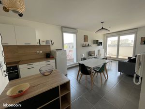 Loue T2 meublé Lyon 7 avec parking