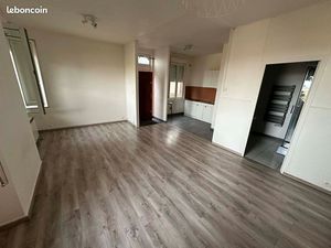 Appartement F2 bis Plateau