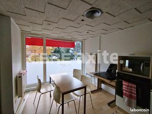 Local commercial 180 m²