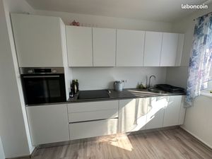 Appartement lumineux de 83 m² – Saint-Louis centre – Prêt à vivre