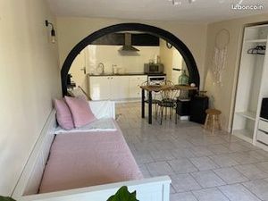 Studio meublé – 29 m² – 700/mois (Électricité & Eau inclus)