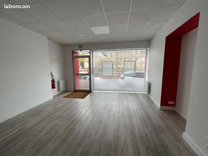 Local commercial 75 m²