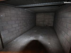 Parking/box 13 m² Clermont-Ferrand