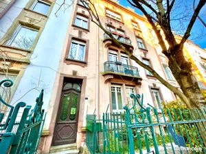 1. Appartement 4 pièces + chambre de bonne à rénover – Mulhouse centre – 90 10 m²