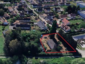 Maison 6 pièces - plein pied de 100 m² - sous-sol complet