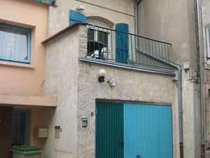 CENTRE VILLE VERDUN – PETITE MAISON INDIVIDUELLE ET APPARTEMENT MEUBLE avec garage et terr