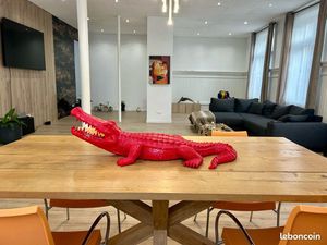 Beau local moderne 125m2  belle visibilitée