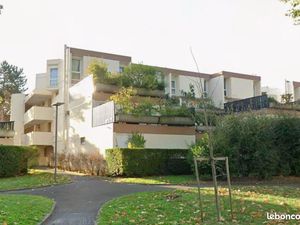 Appartement duplex de 3 chambres avec terrasse a vendre sur taverny