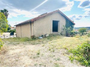 GARAGE 330 M2 avec PARKING