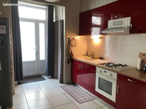 Maison Mauzé sur le Mignon