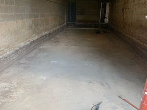 Local/ box de stockage