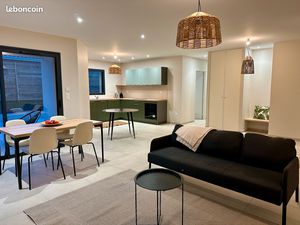 Maison neuve - 4 pièces